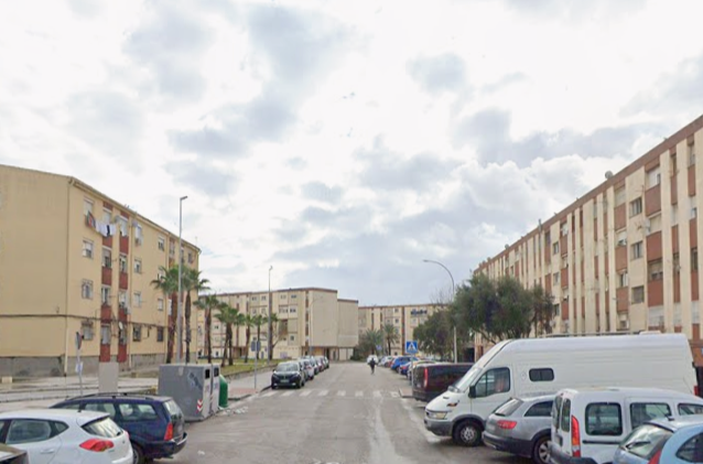 Piso en venta en Línea de la Concepción (La) Cádiz Número 0