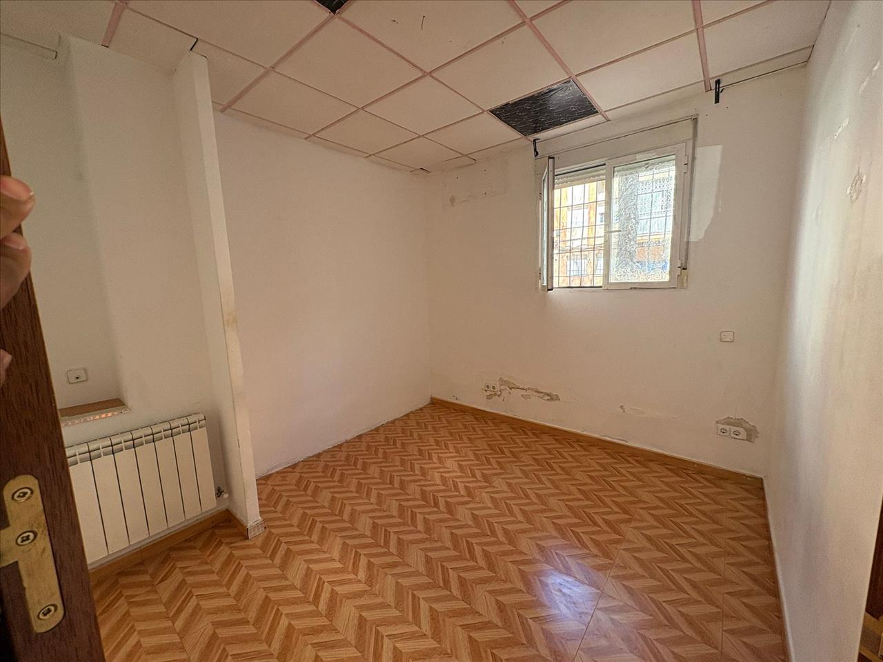 Local en venta en Madrid Madrid Número 1