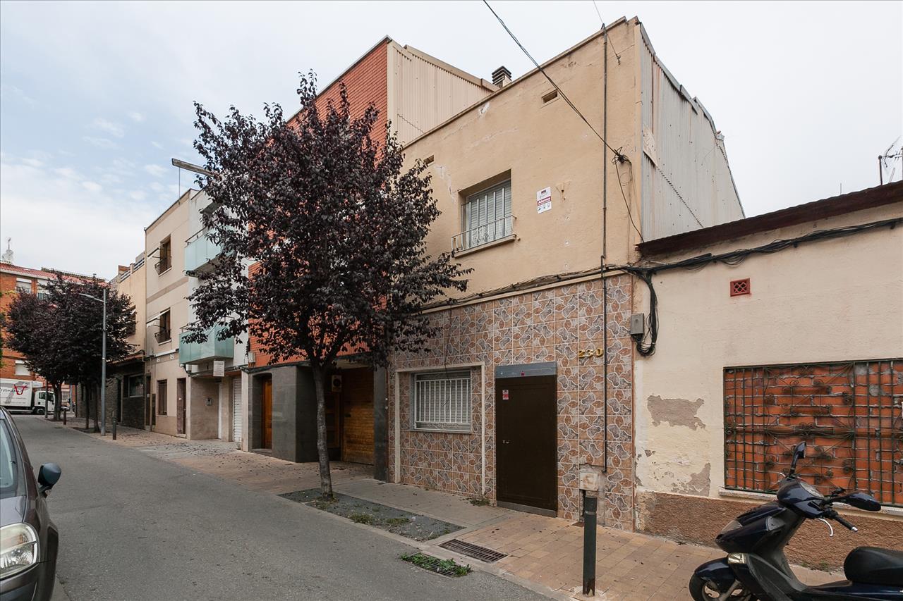 Casa en venta en Terrassa Barcelona Número 0