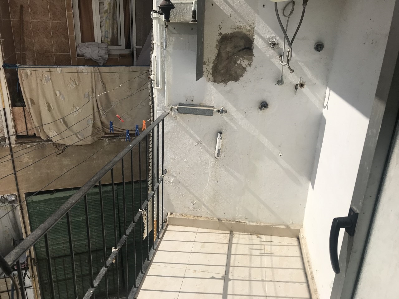 Piso en venta en Valencia, Valencia Calle CAMPAMENTO