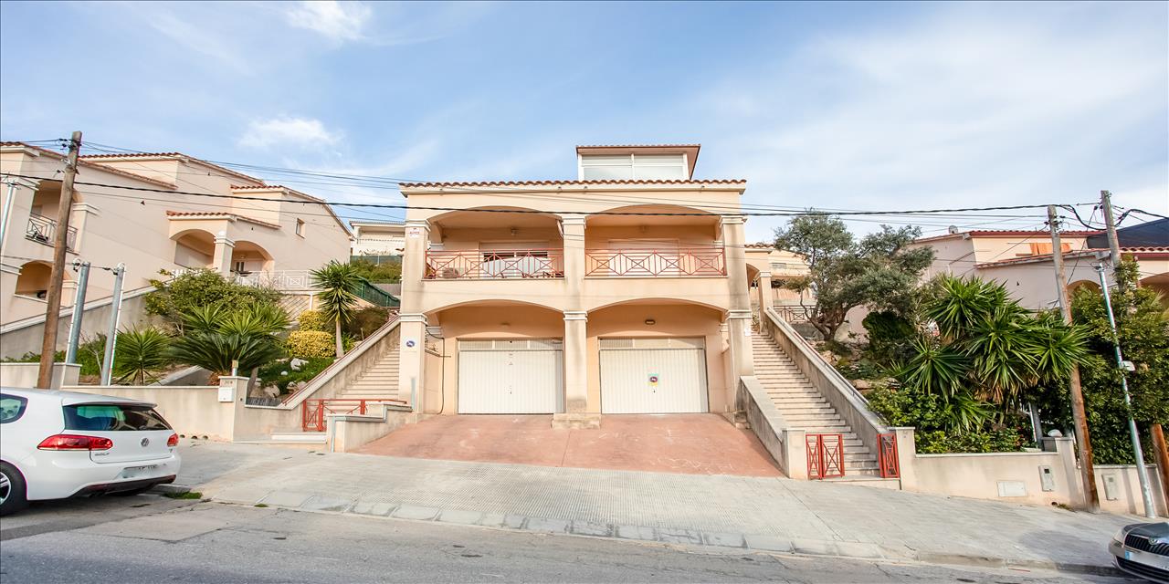 Casa en venta en Calafell Tarragona Número 15