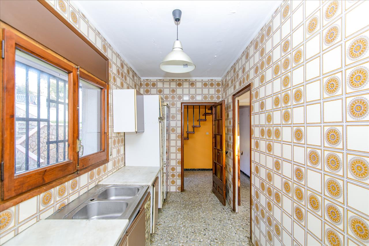 Casa en venta en Vidreres Girona Número 9