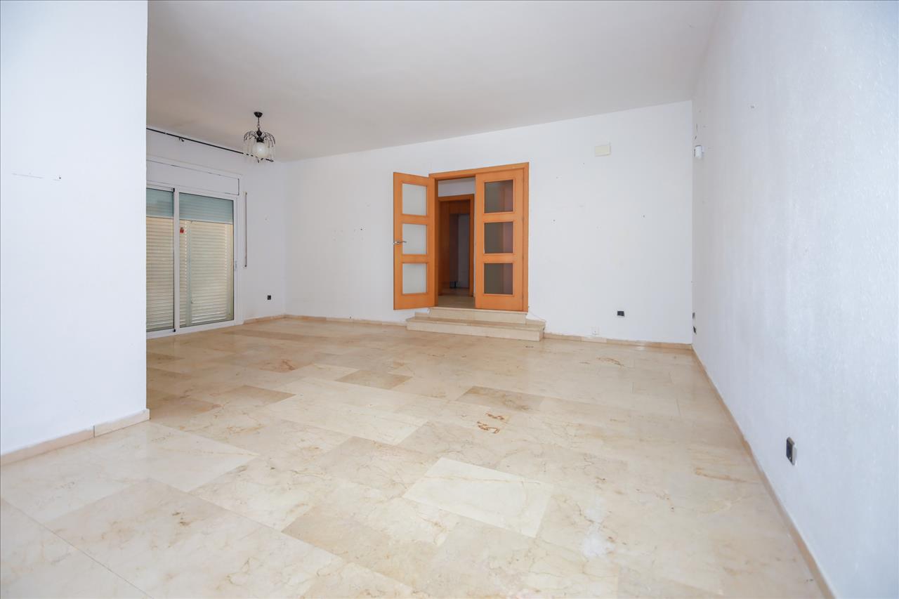Casa en venta en Calafell Tarragona Número 2