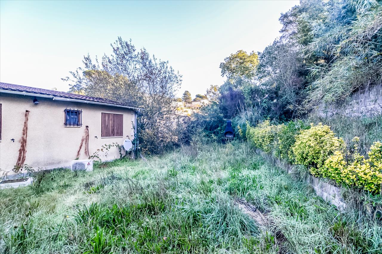 Casa en venta en Maçanet de la Selva Girona Número 10