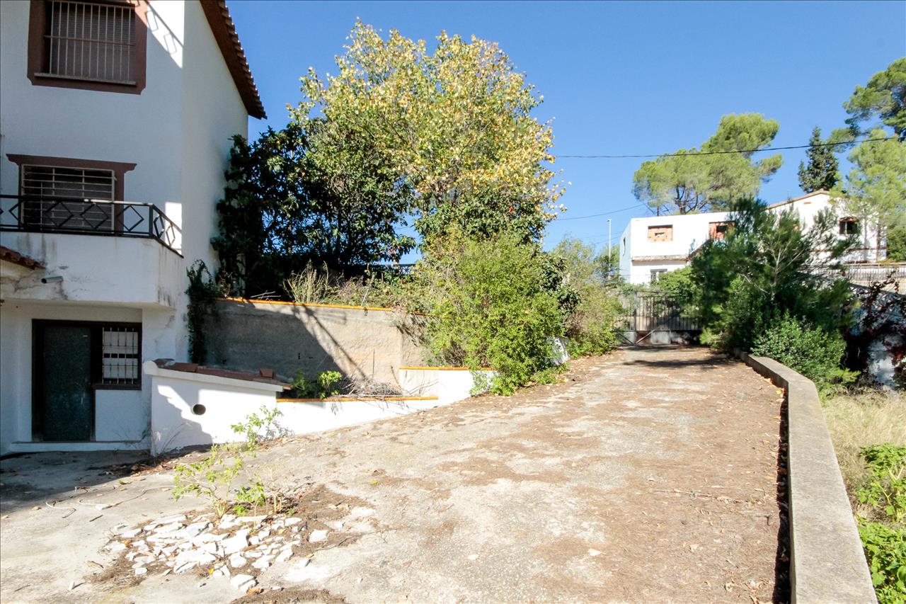 Casa en venta en Corbera de Llobregat Barcelona Número 16