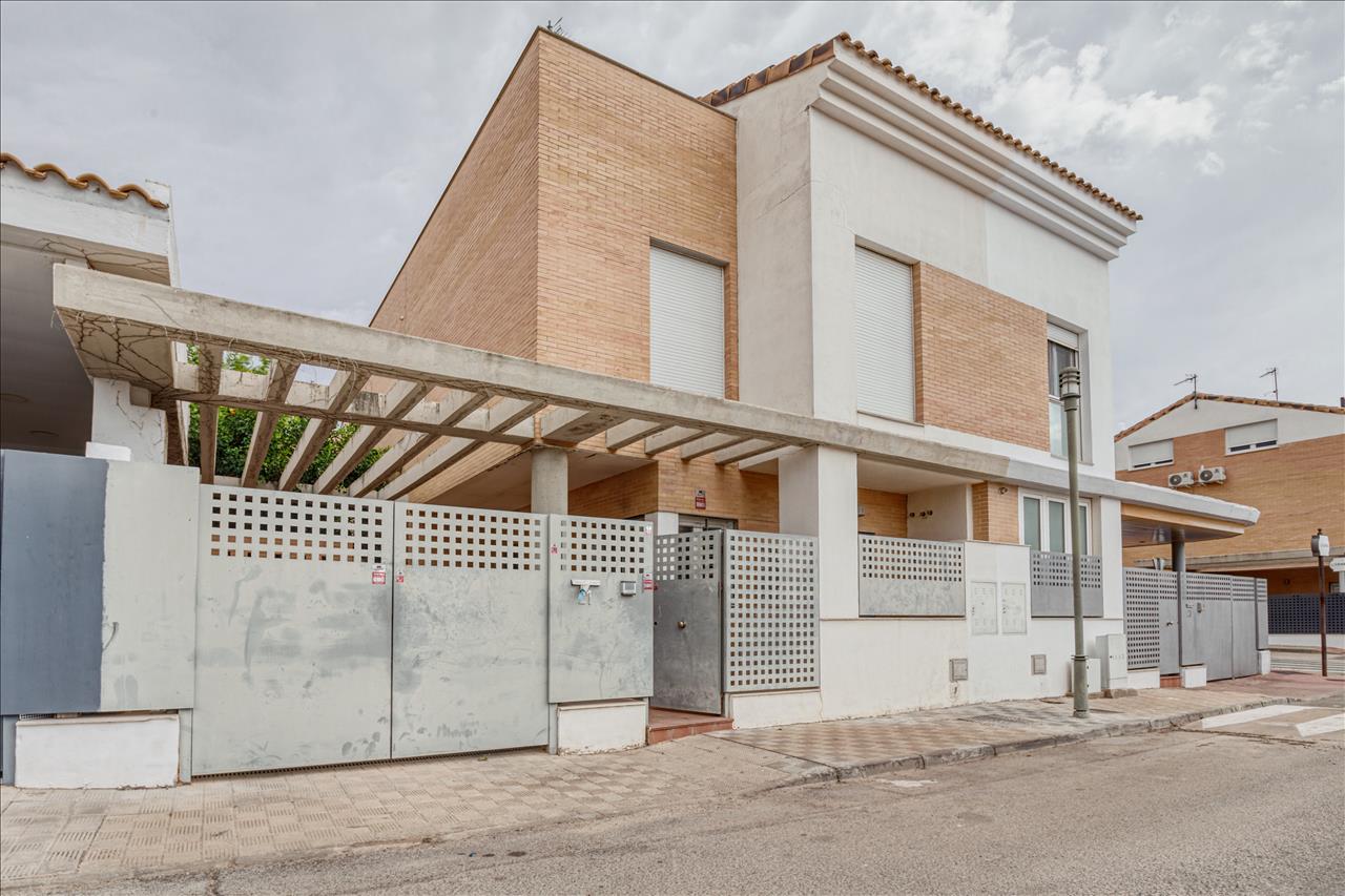 Casa en venta en Espartinas Sevilla Número 0