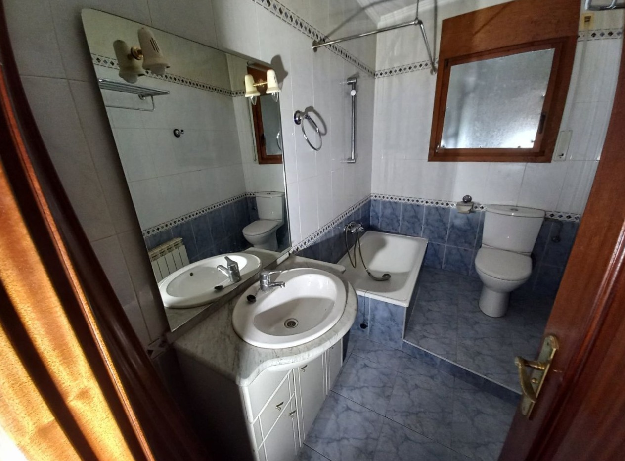 Casa en venta en Agramunt Lleida Número 11