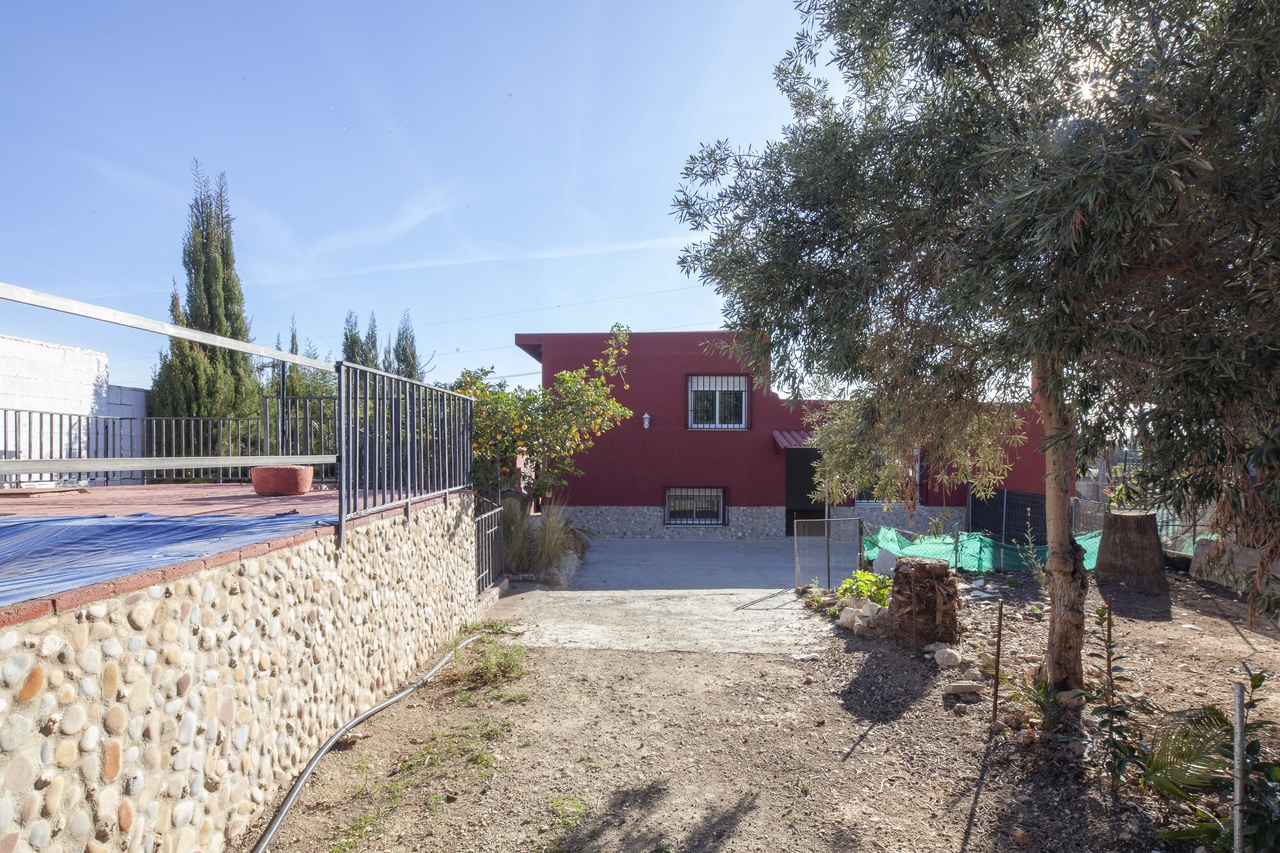 Casa en venta en Torrent Valencia Número 4