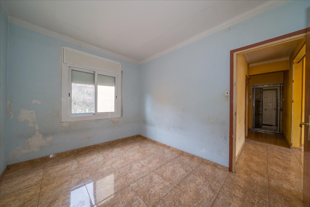 Piso en venta en Olot Girona Número 8