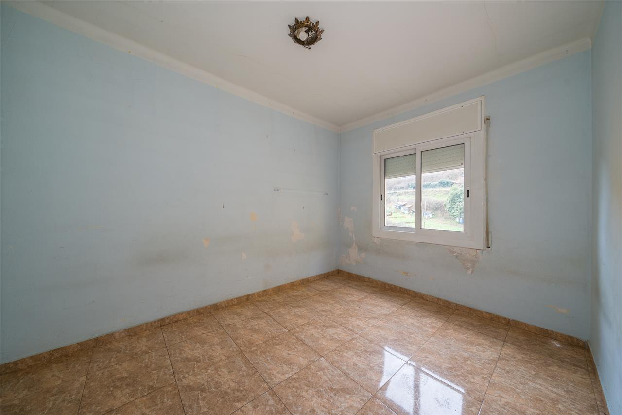 Piso en venta en Olot Girona Número 7