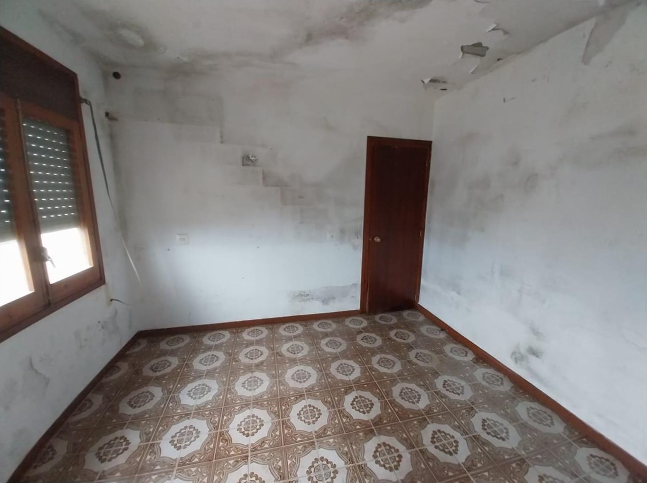 Piso en venta en Deltebre Tarragona Número 0