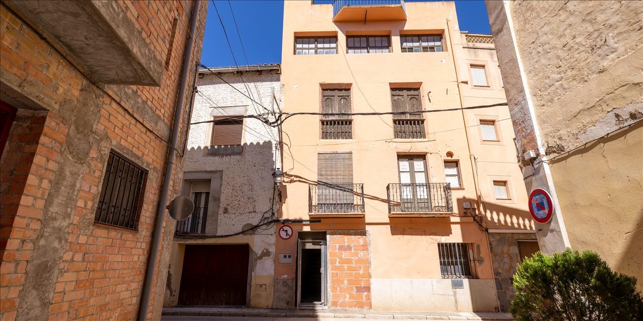 Casa en venta en Xerta Tarragona Número 16
