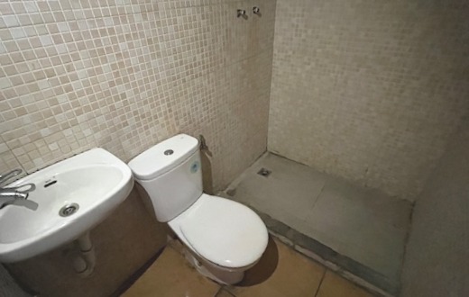 Local en venta en Sant Feliu de Guíxols Girona Número 6
