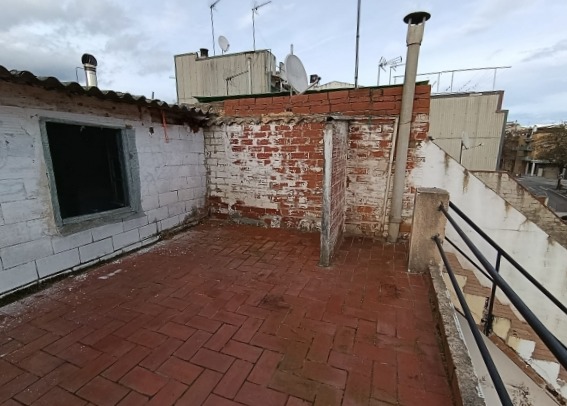 Casa en venta en Terrassa Barcelona Número 9
