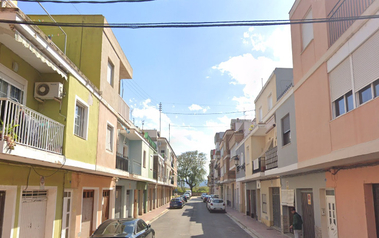 Piso en venta en Albalat de la Ribera Valencia Número 0