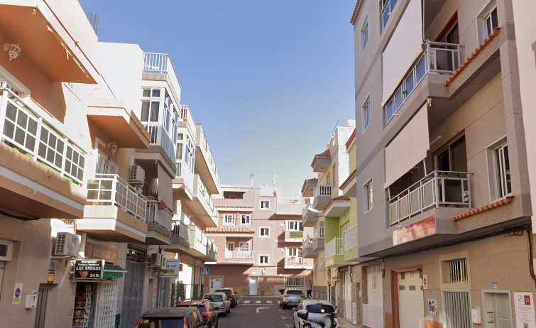 Piso en venta en Arona Santa Cruz de Tenerife Número 0