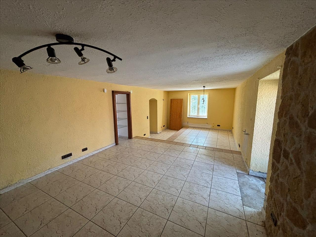 Casa en venta en Ulldecona Tarragona Número 1
