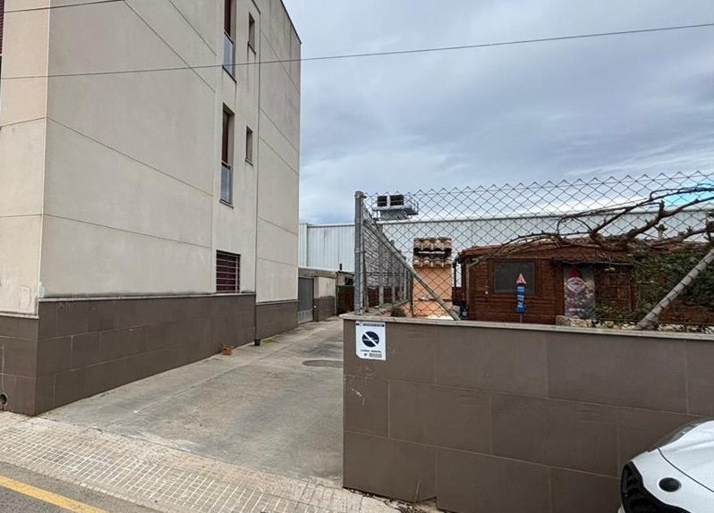 Parking en venta en Deltebre Tarragona Número 1