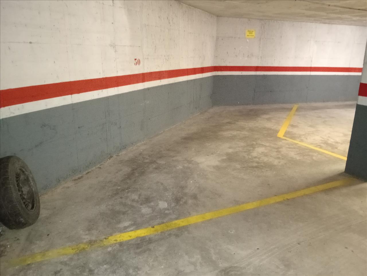 Parking en venta en Reus Tarragona Número 3