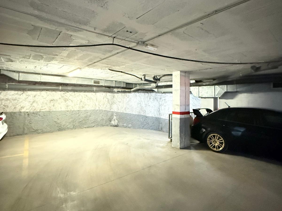 Parking en venta en Rubí Barcelona Número 1