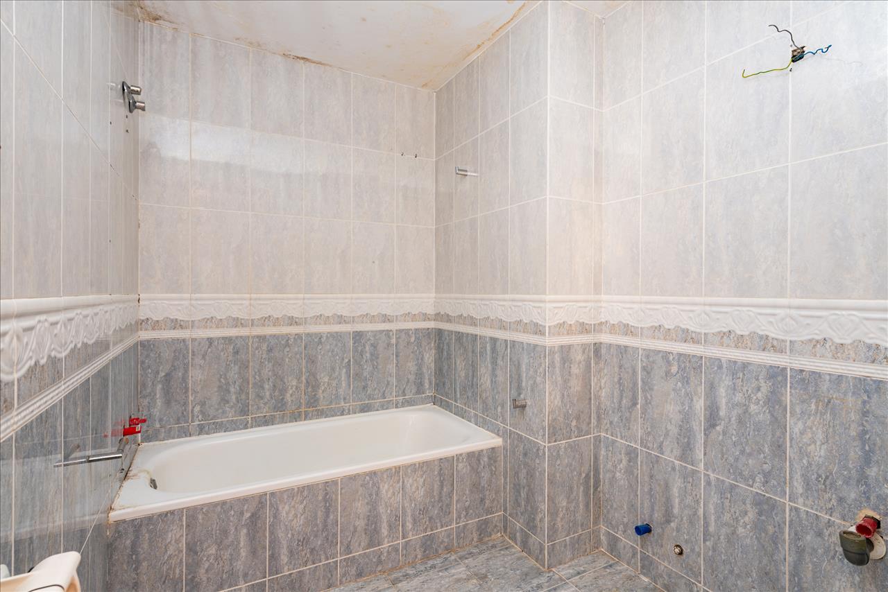 Piso en venta en Onda Castellón Número 19