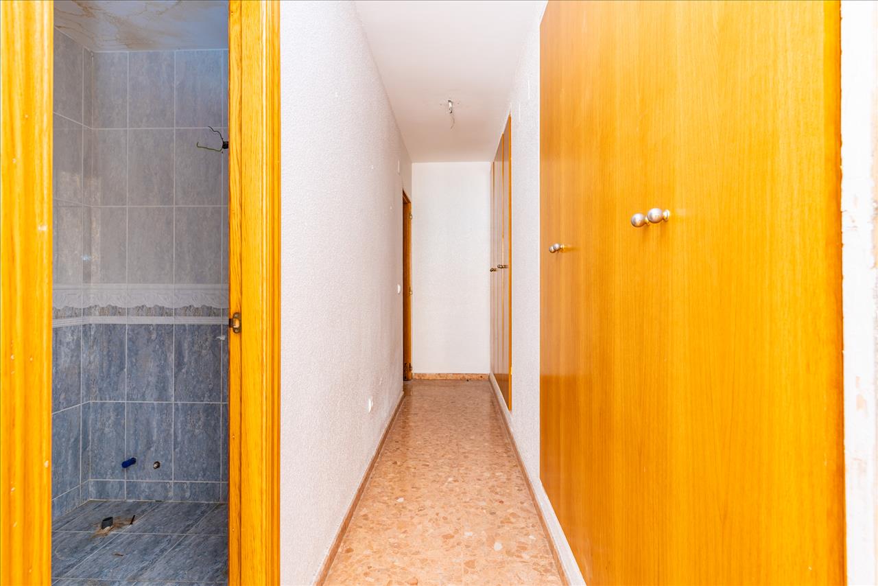 Piso en venta en Onda Castellón Número 12